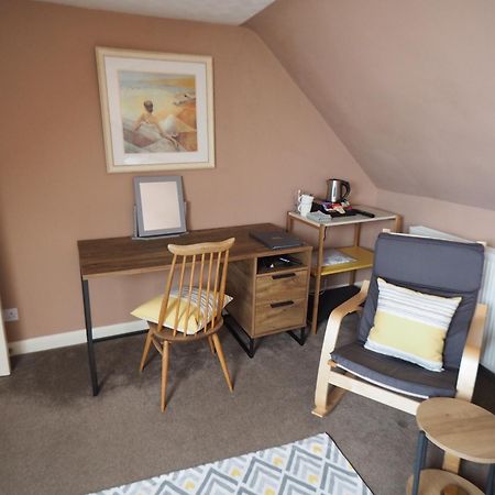 Cowrie Guest House Berwick Upon Tweed ภายนอก รูปภาพ