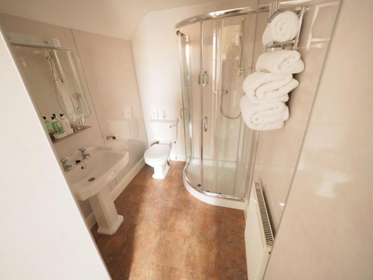 Cowrie Guest House Berwick Upon Tweed ภายนอก รูปภาพ