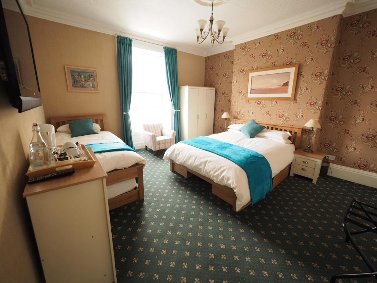 Cowrie Guest House Berwick Upon Tweed ภายนอก รูปภาพ