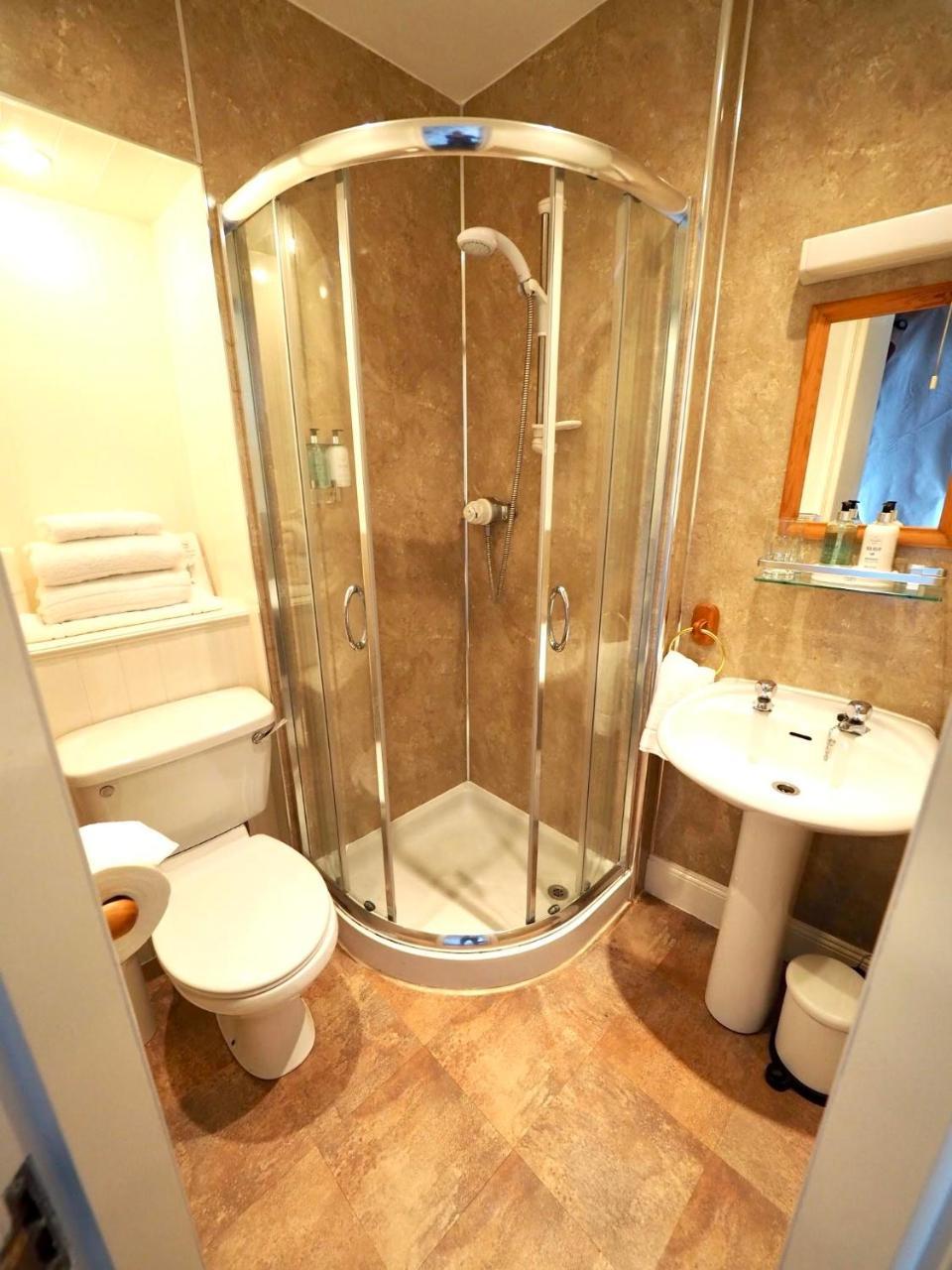 Cowrie Guest House Berwick Upon Tweed ภายนอก รูปภาพ